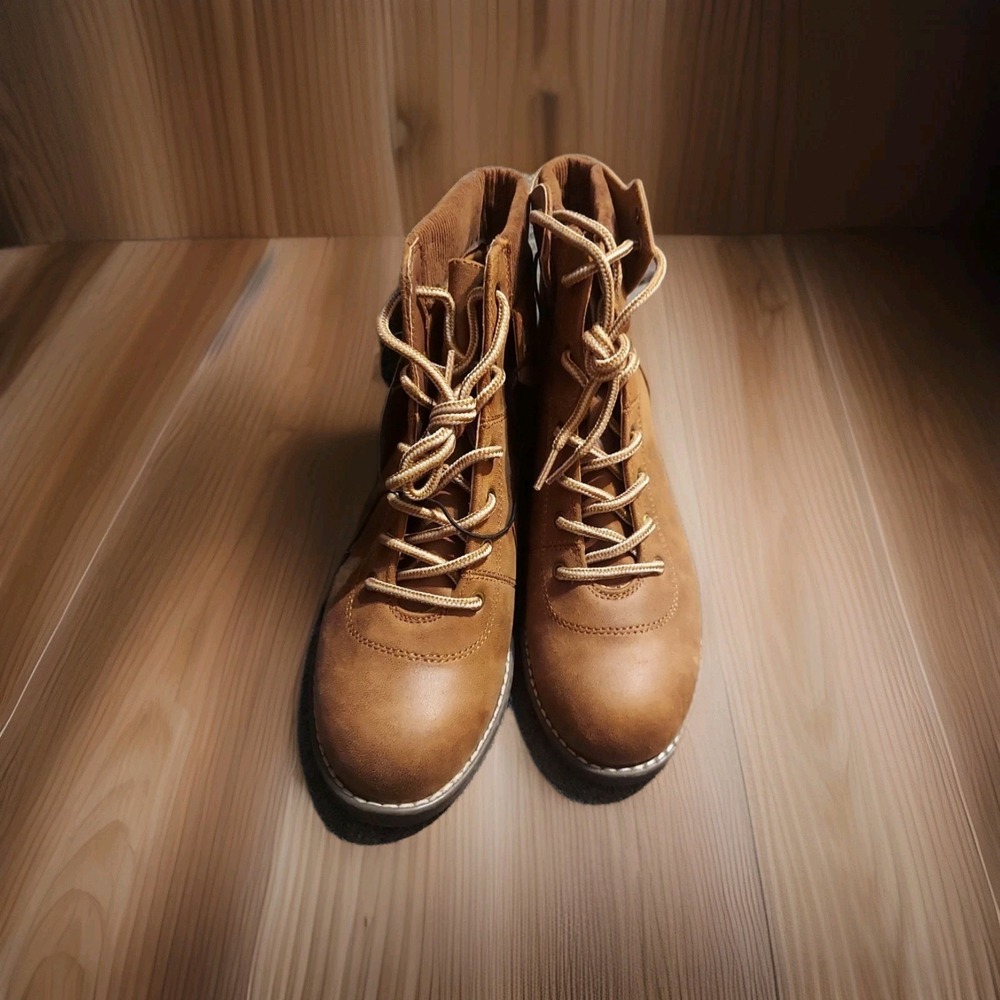 St. John's Bay Nubuck‎ Womens Brown Suede Round Toe Lace-Up Ankle Boots Size 9M